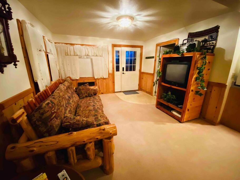 The Loft At Bear Mountain Log Cabins Eureka Springs Dış mekan fotoğraf
